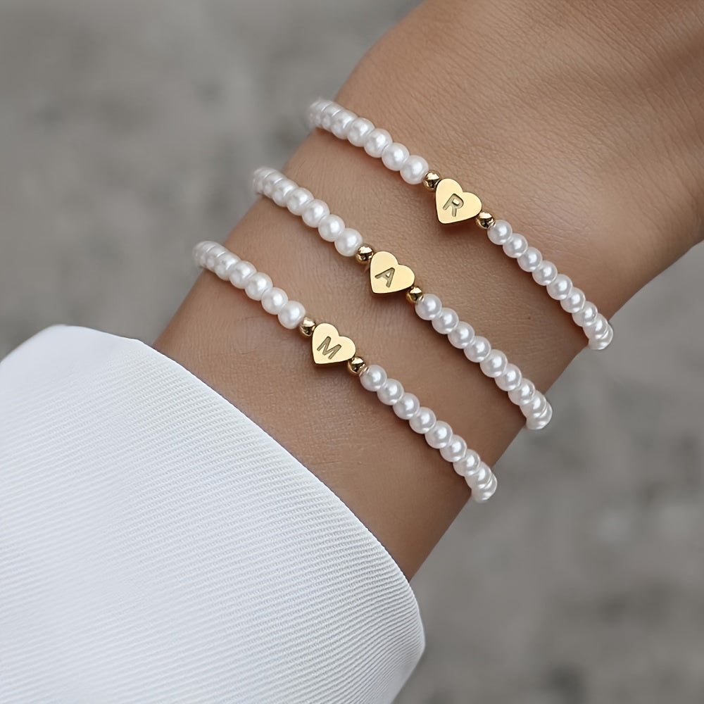 Elegant armbånd med hjerte-initial (A-Å)