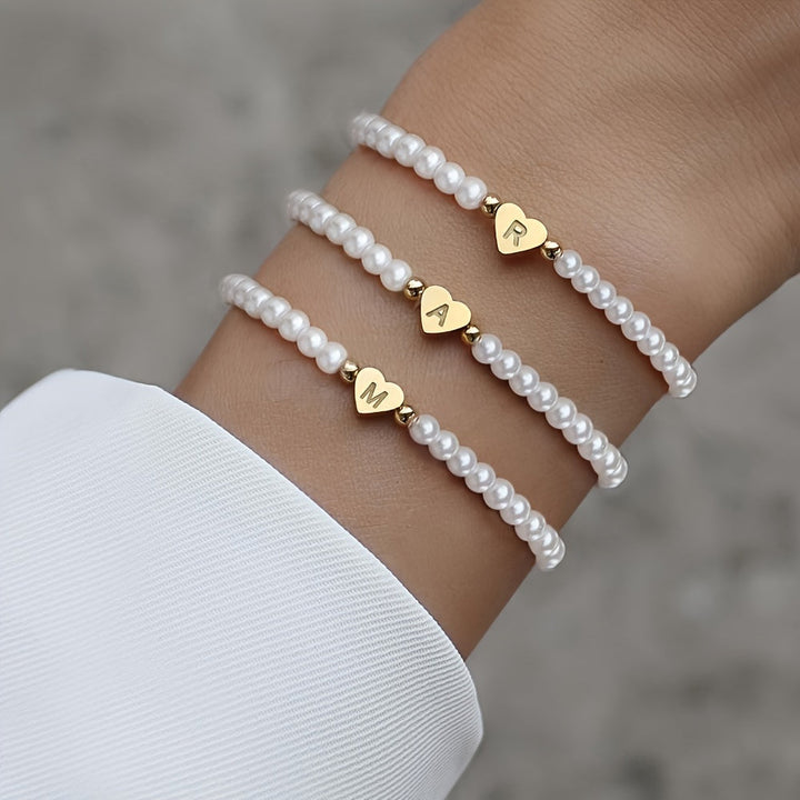 Elegant armbånd med hjerte-initial (A-Å)