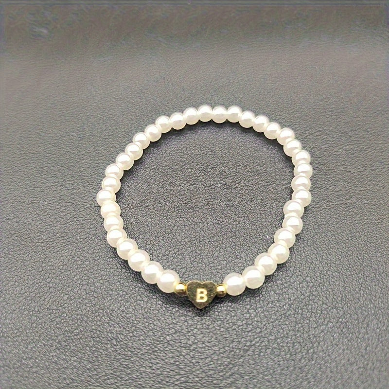 Elegant armbånd med hjerte-initial (A-Å)
