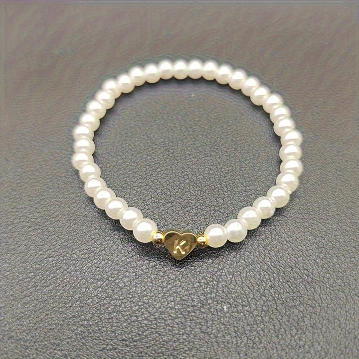 Elegant armbånd med hjerte-initial (A-Å)