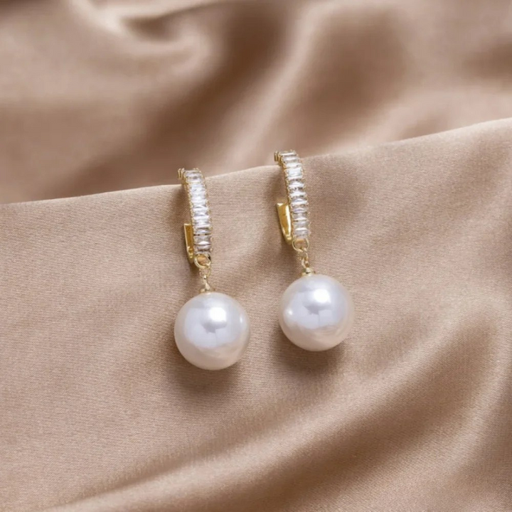 Elegante øredobber med perle og zirkonia