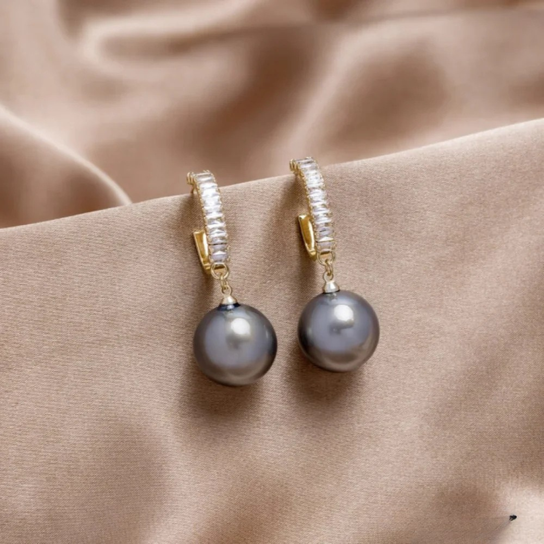 Elegante øredobber med perle og zirkonia
