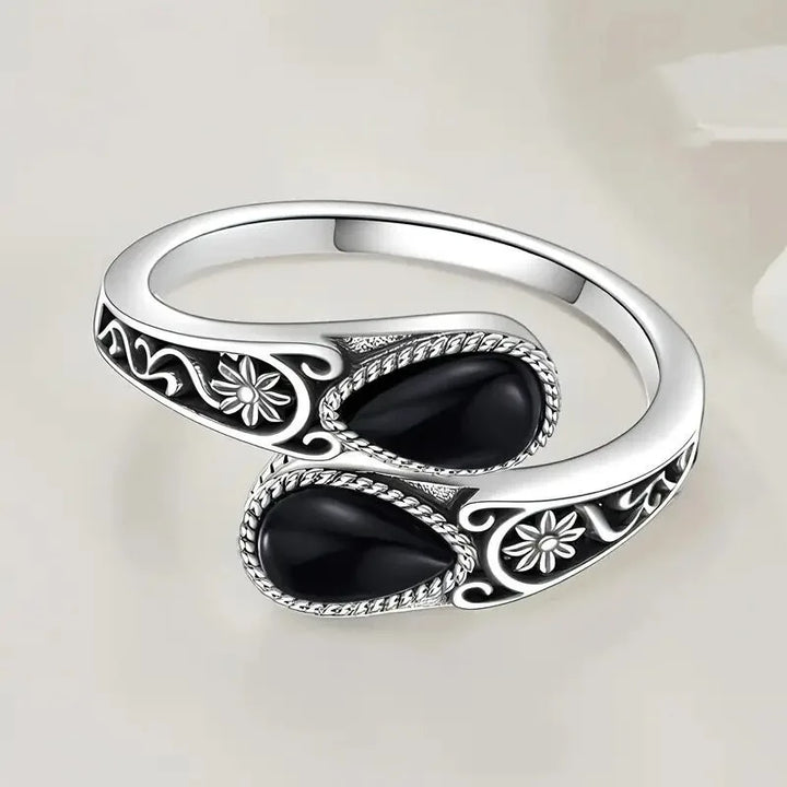 Elegant ring med månesteinsblomst