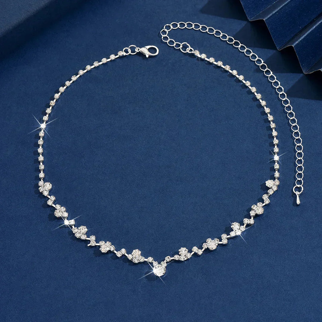 Elegant bryllupshalskjede med diamanter