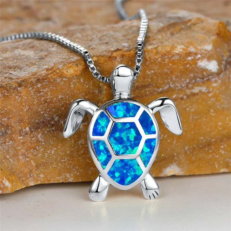 Vintage skilpaddevedheng i grønn ildopal