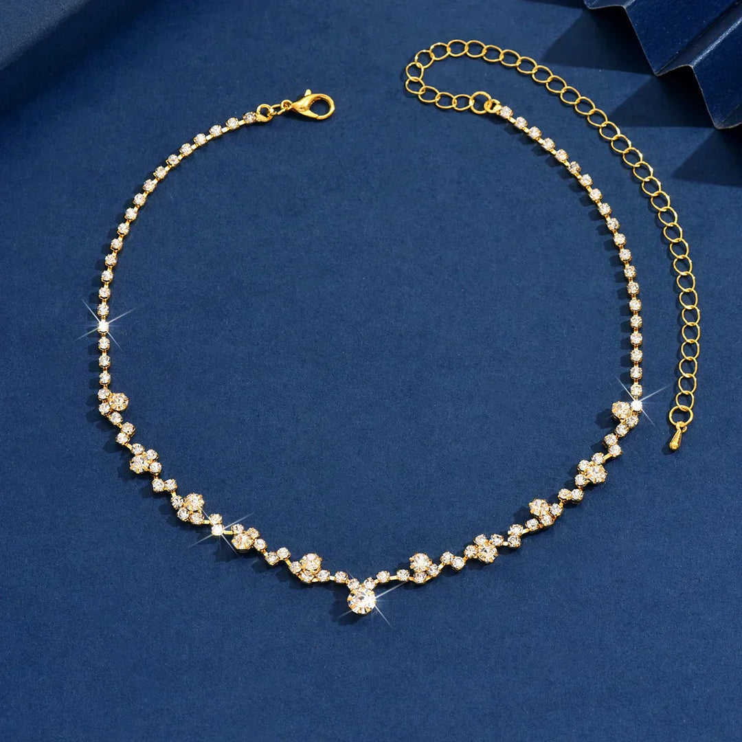 Elegant bryllupshalskjede med diamanter